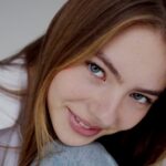 Kira Pregiato artistic portrait representing digital fashion influence